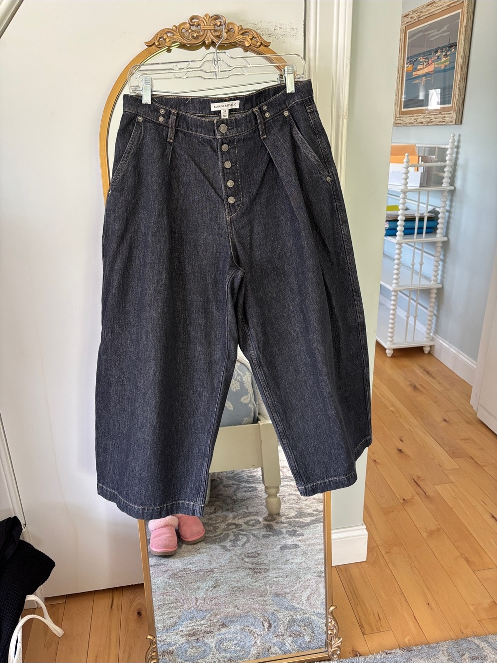 Banana Republic Dark Denim High waisted Wide Leg CroppedJeans— worn 2 or 3 times